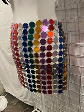60’s Vibe! Shiny Colored Disc’s Chain  Mini Skirt - Multicolor OS Wrap Style